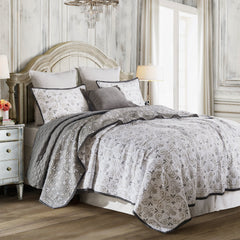 Fleur De Lis Reversible Quilt Set, Full/Queen, 3PC