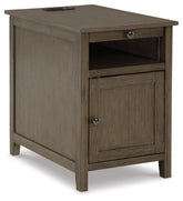 Treytown - Grayish Brown - Chair Side End Table