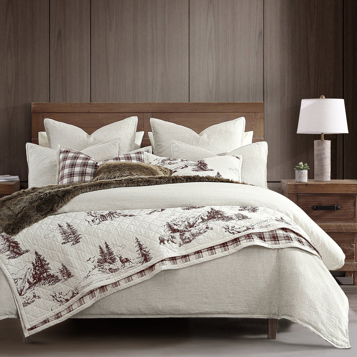 White Pine Reversible Quilt Set, King, White, 3PC