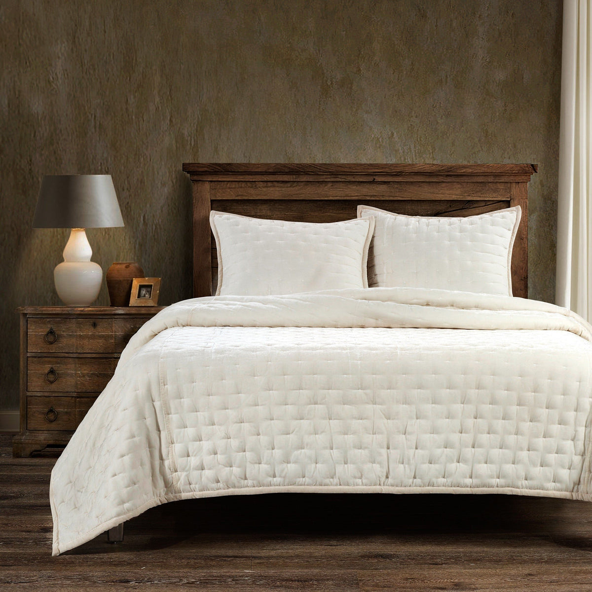 Stella Faux Silk Velvet Quilt Set, Queen, Stone, 3PC