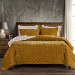Stella Faux Silk Velvet Quilt, Queen, Saffron, 1PC