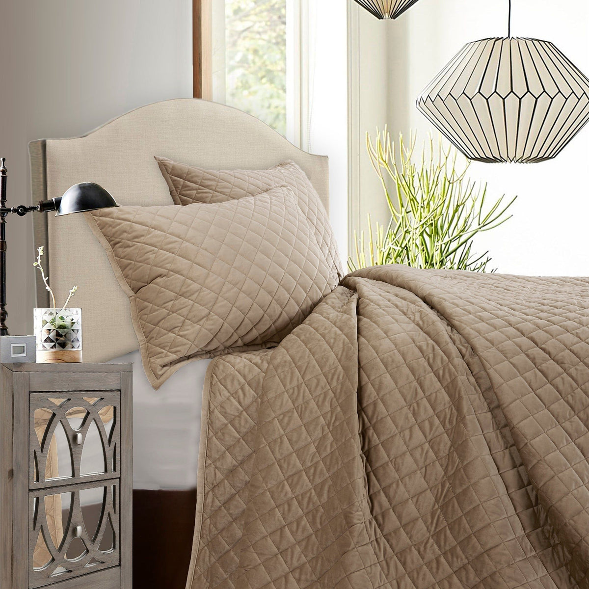 Velvet Diamond Quilt Set, King, Oatmeal, 3PC