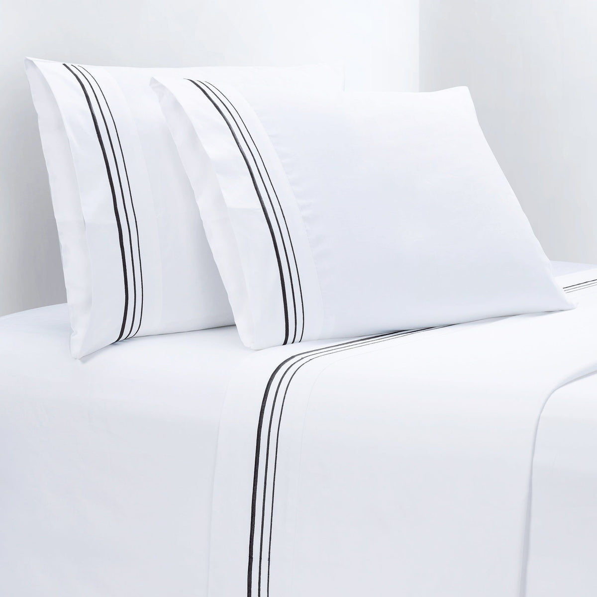 Embroidered Border Sheet Set, Super Queen, Black, 4PC