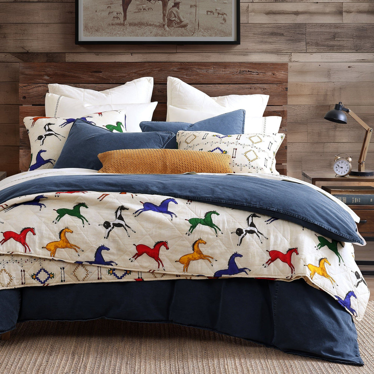 Wild Horses Reversible Quilt Set, King, 3PC