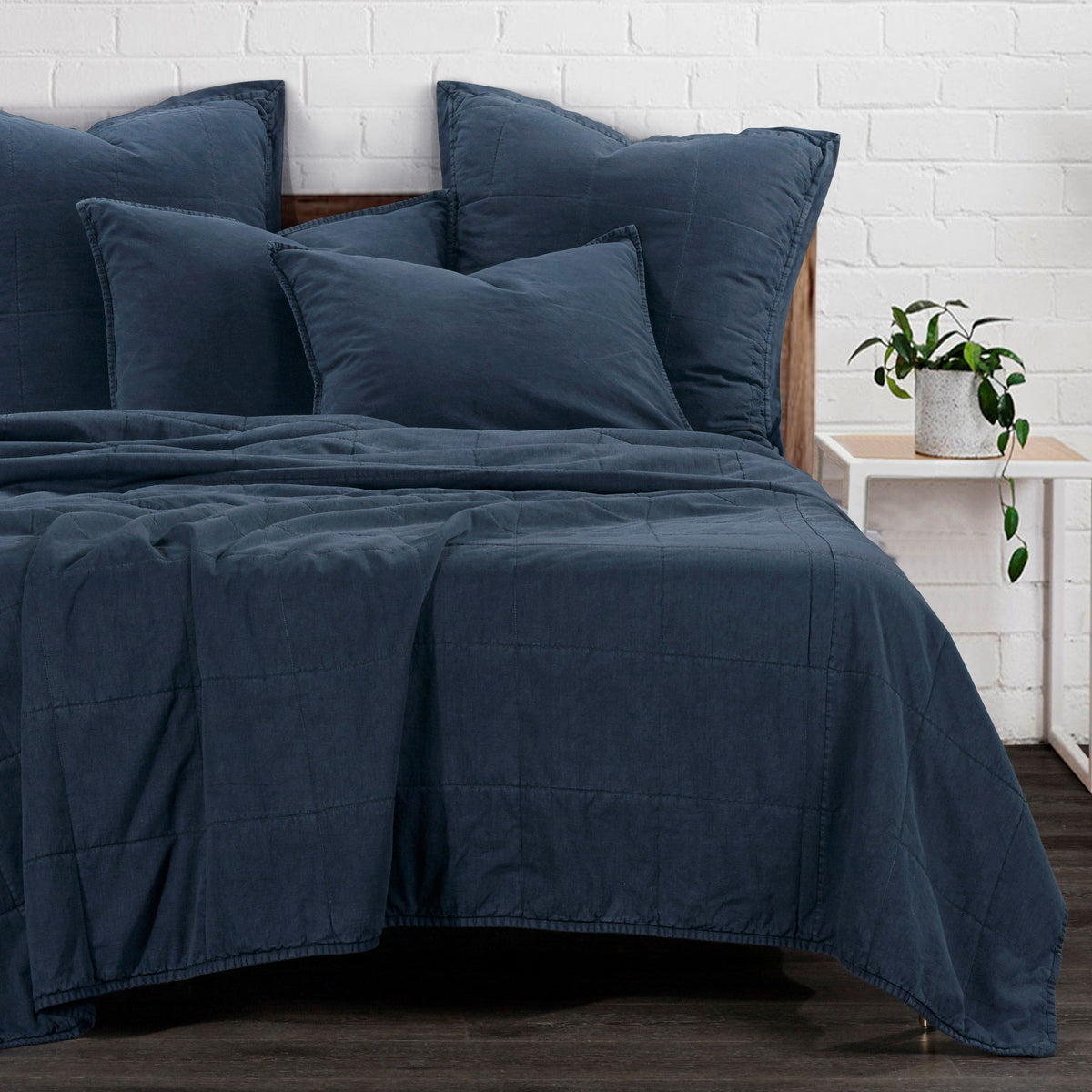 Stonewashed Cotton Canvas Coverlet, Twin, Denim, 1PC