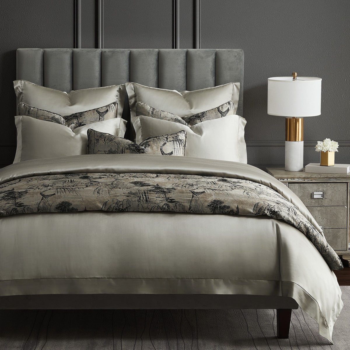 Pastoral Jacquard Duvet Cover Set, Super Queen, Champagne, 3PC