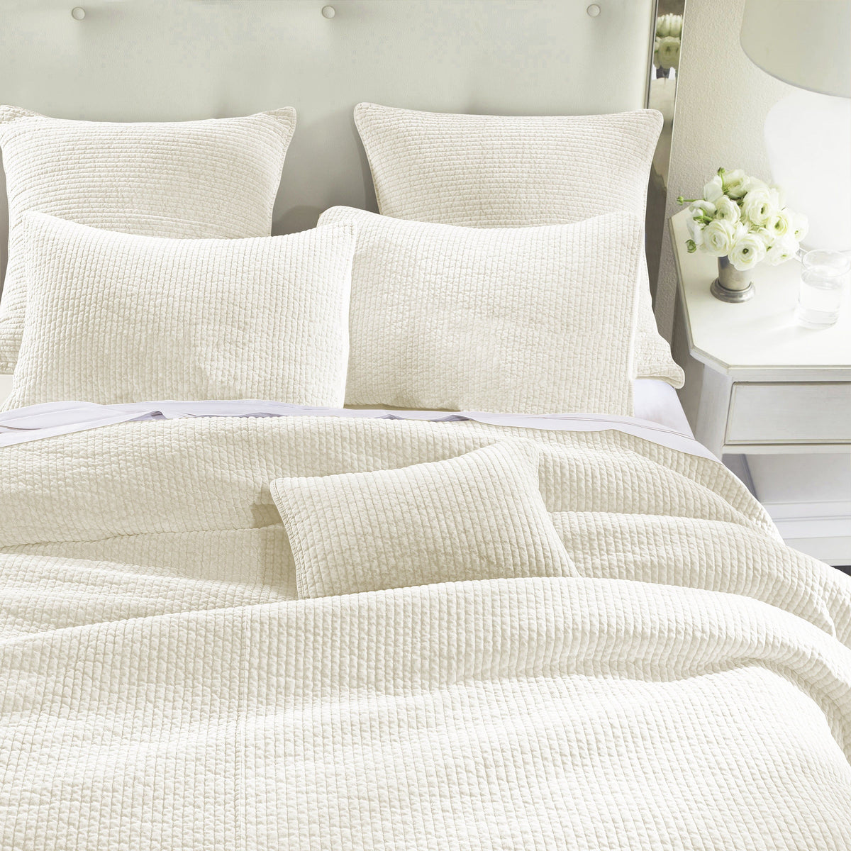 Stonewashed Cotton Velvet Quilt Set, Full/Queen, Vintage White, 3PC