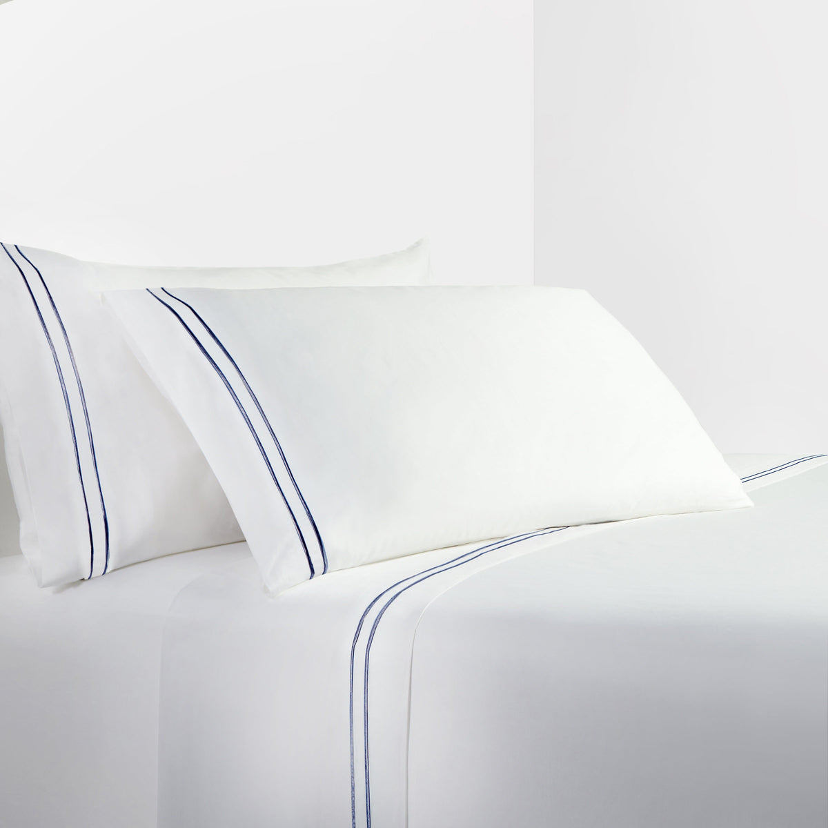 350TC Embroidered Stripe White Sheet Set, Queen, Navy, 4PC